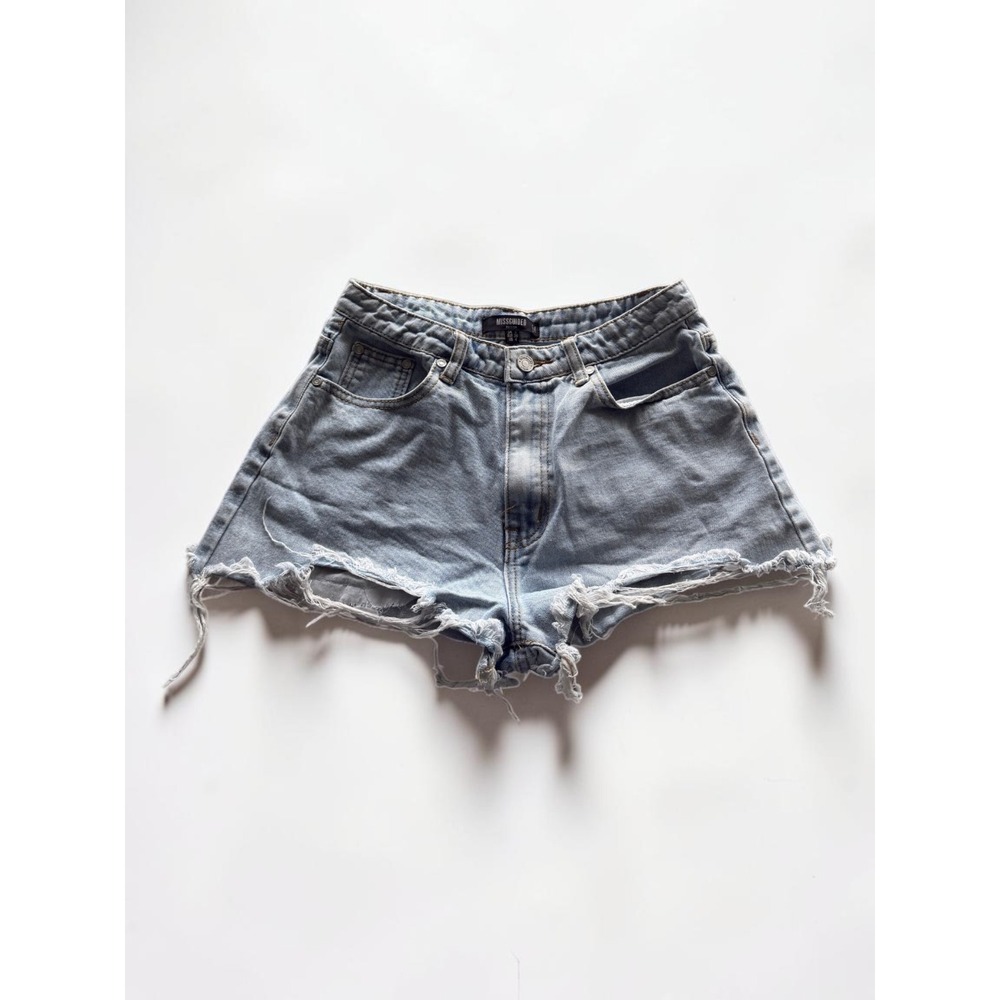 Missguided Petite High Waisted Distressed Denim Shorts Light Wash Blue Size 4